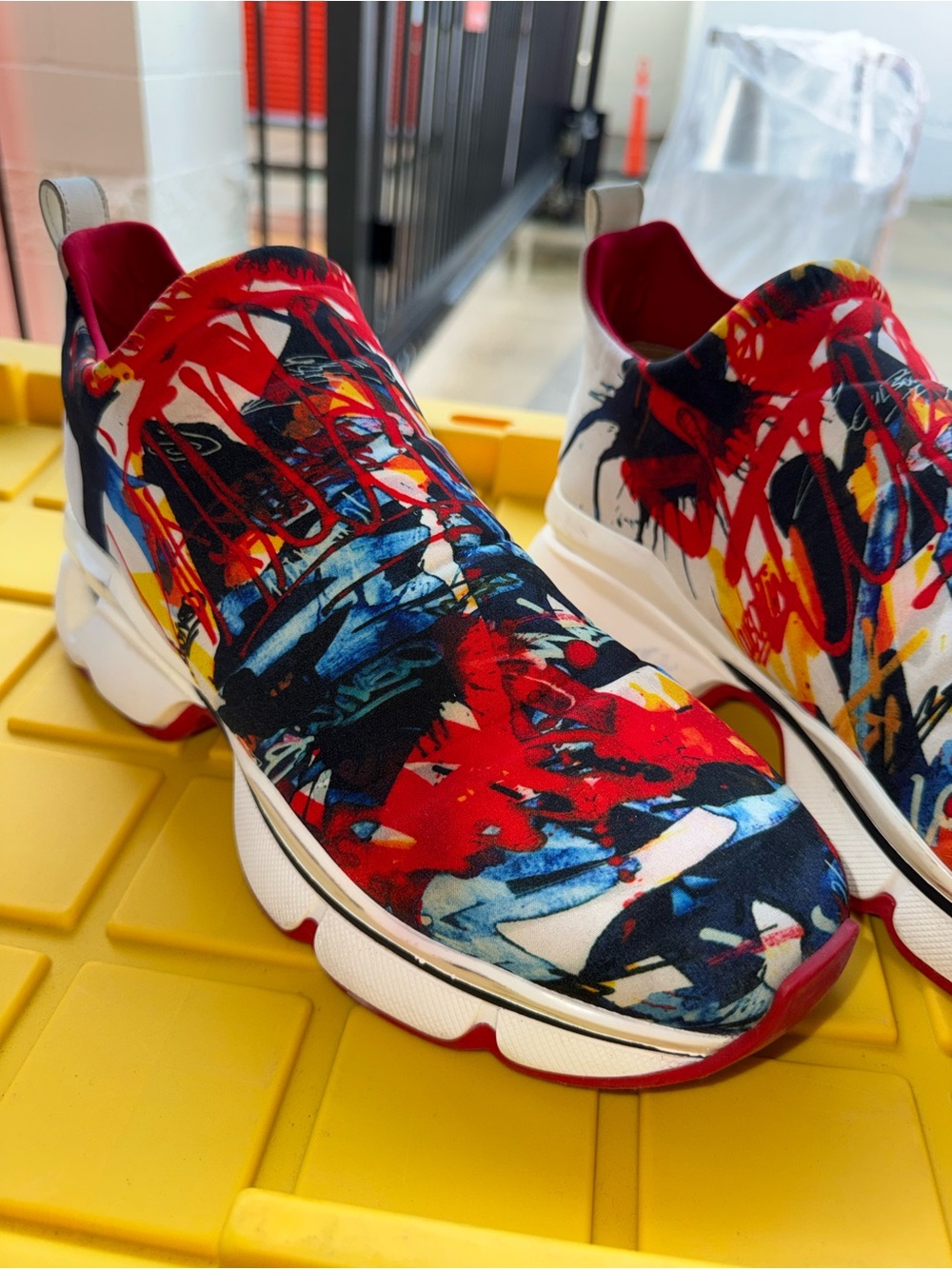 Authentic Christian Louboutin Space Run 30 Sneakers Shoes size 11 - Picture 16 of 17